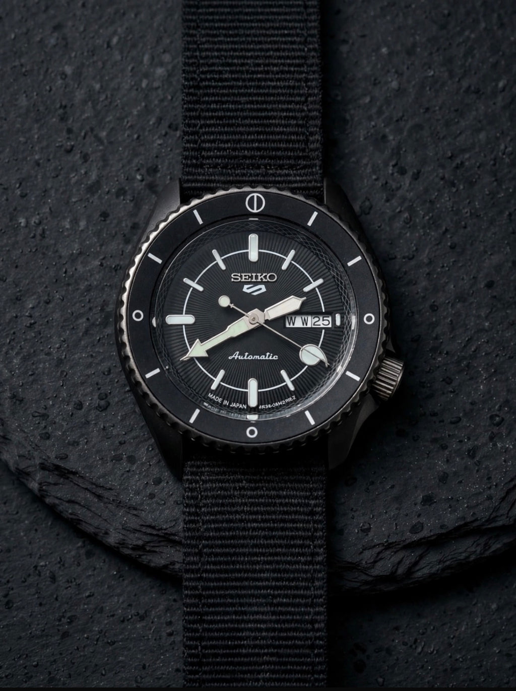 Limited Edition Stealth Blackout Custom Build - Original Seiko 4R36 Automatic Movement - Anime Inspired Day-Date - Exhibition Caseback - 10 Bar - NATO Edition