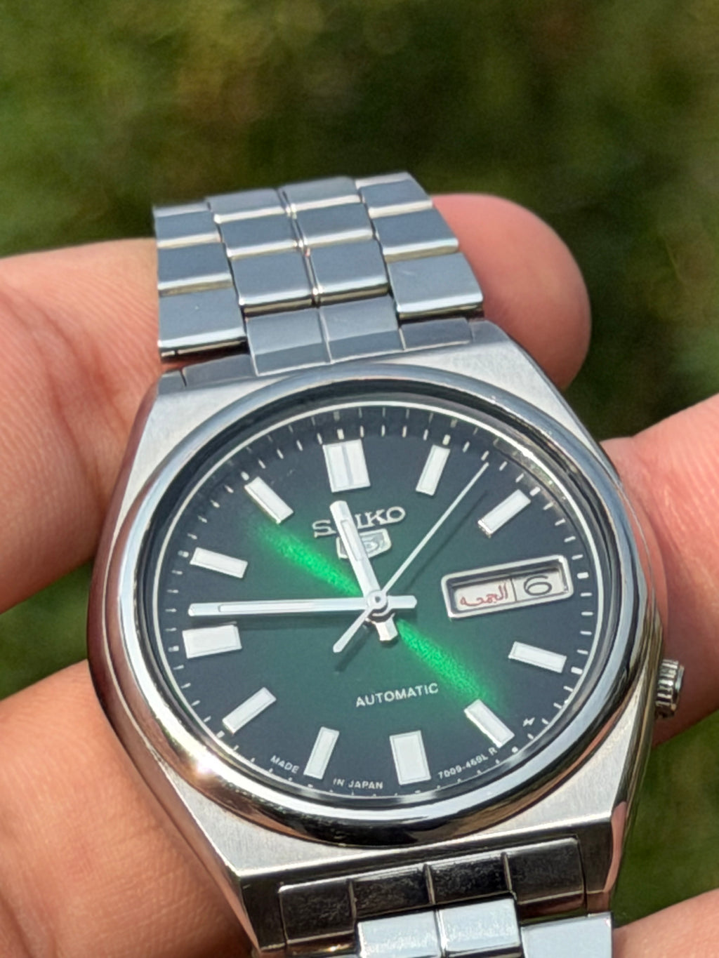 Vintage Seiko 5 Automatic Green Sunburst Dial - Original Movement | Made in Japan