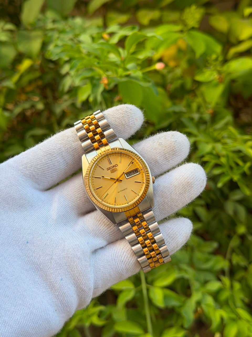 Vintage Seiko 5 Two-Tone Automatic Watch | Gold Champagne Dial Fluted Bezel Jubilee Bracelet Mens Watch