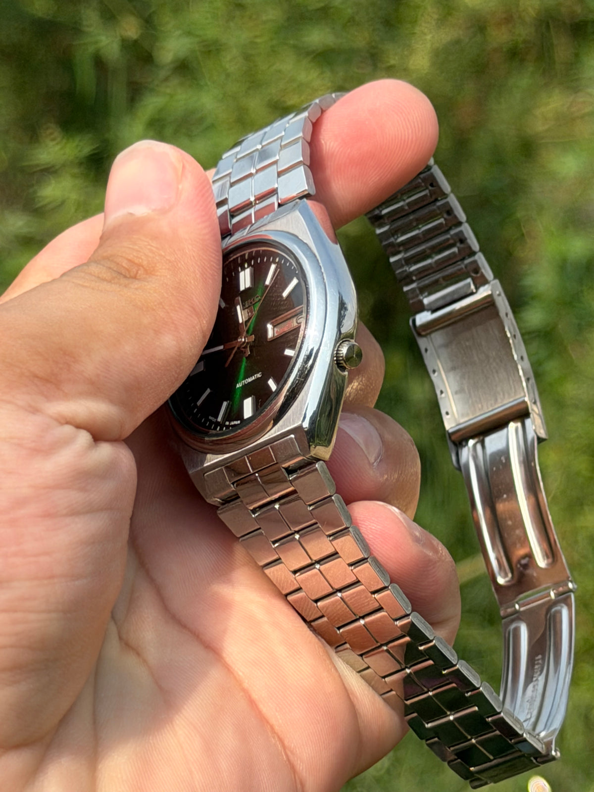 Vintage Seiko 5 Automatic Green Sunburst Dial - Original Movement | Made in Japan