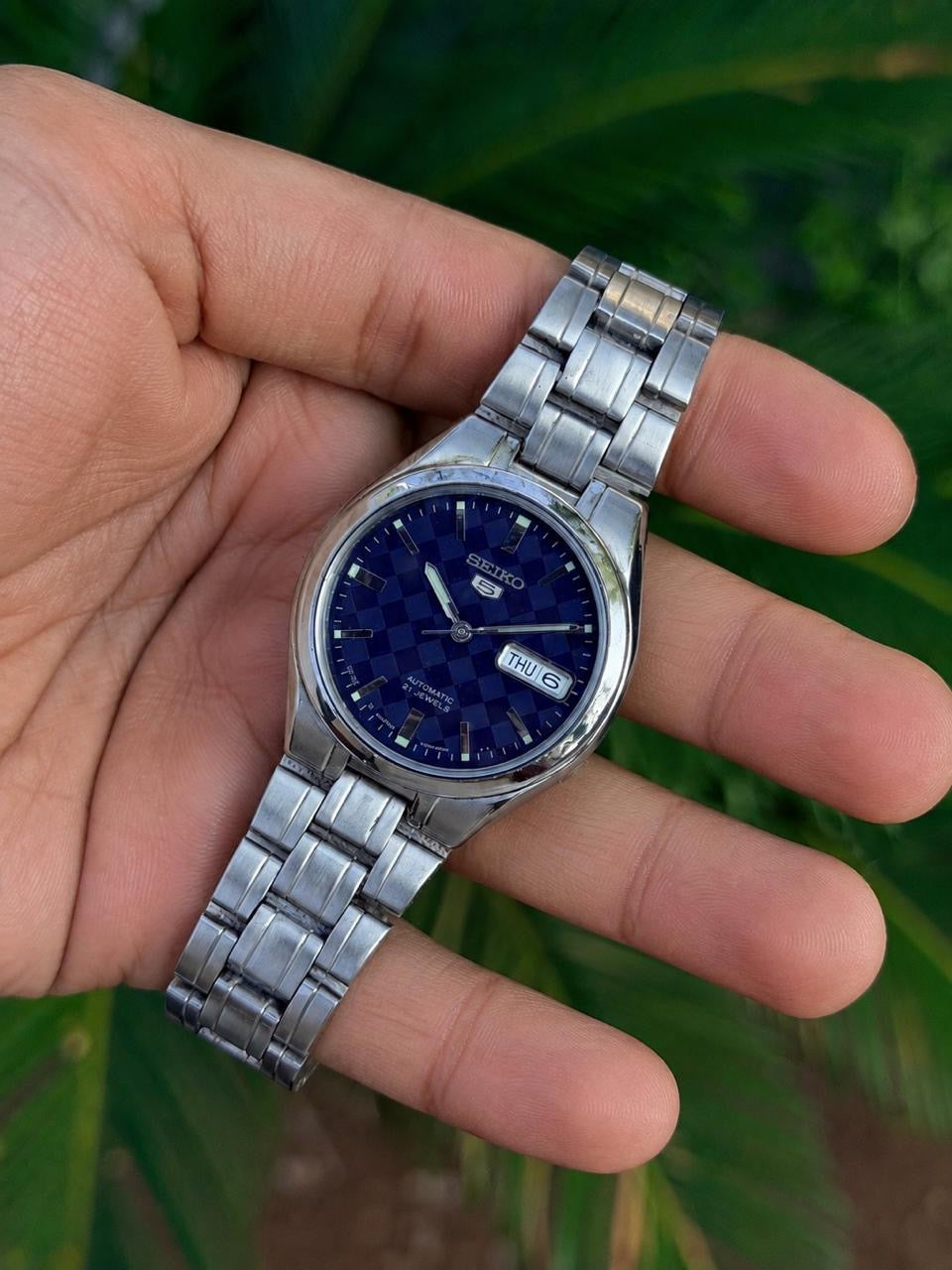 Gift For Him - Vintage Seiko 5 Automatic Blue Checkered Dial Watch - Day Date - 21 Jewels Gift For Dad| Refurbished