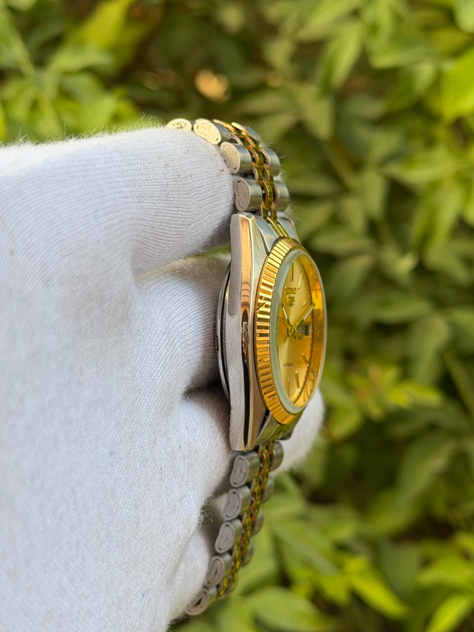 Vintage Seiko 5 Two-Tone Automatic Watch | Gold Champagne Dial Fluted Bezel Jubilee Bracelet Mens Watch