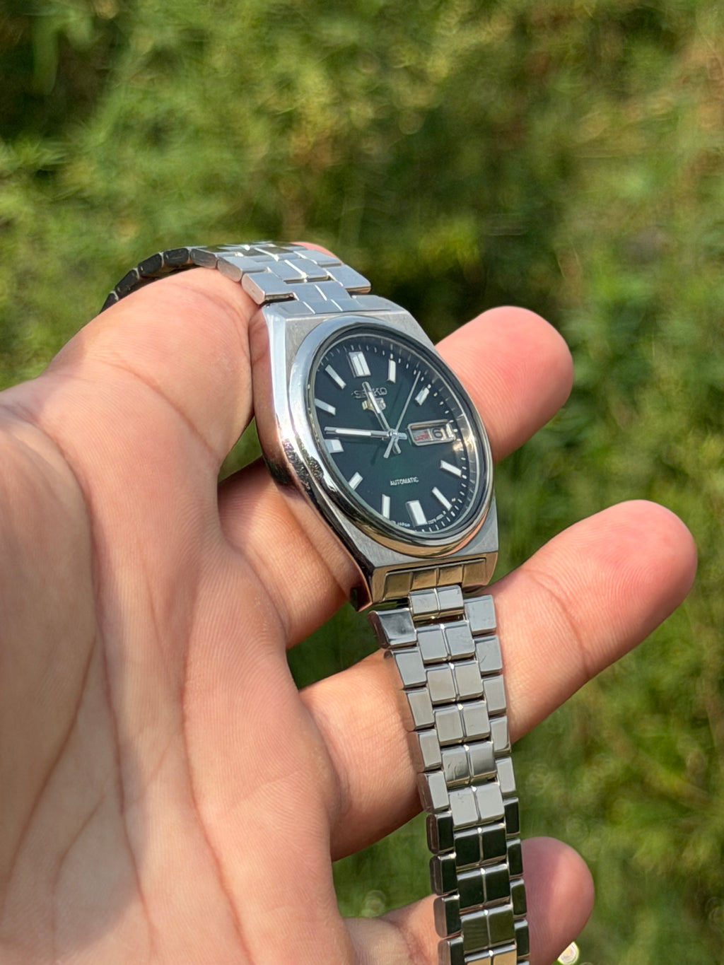 Vintage Seiko 5 Automatic Green Sunburst Dial - Original Movement | Made in Japan