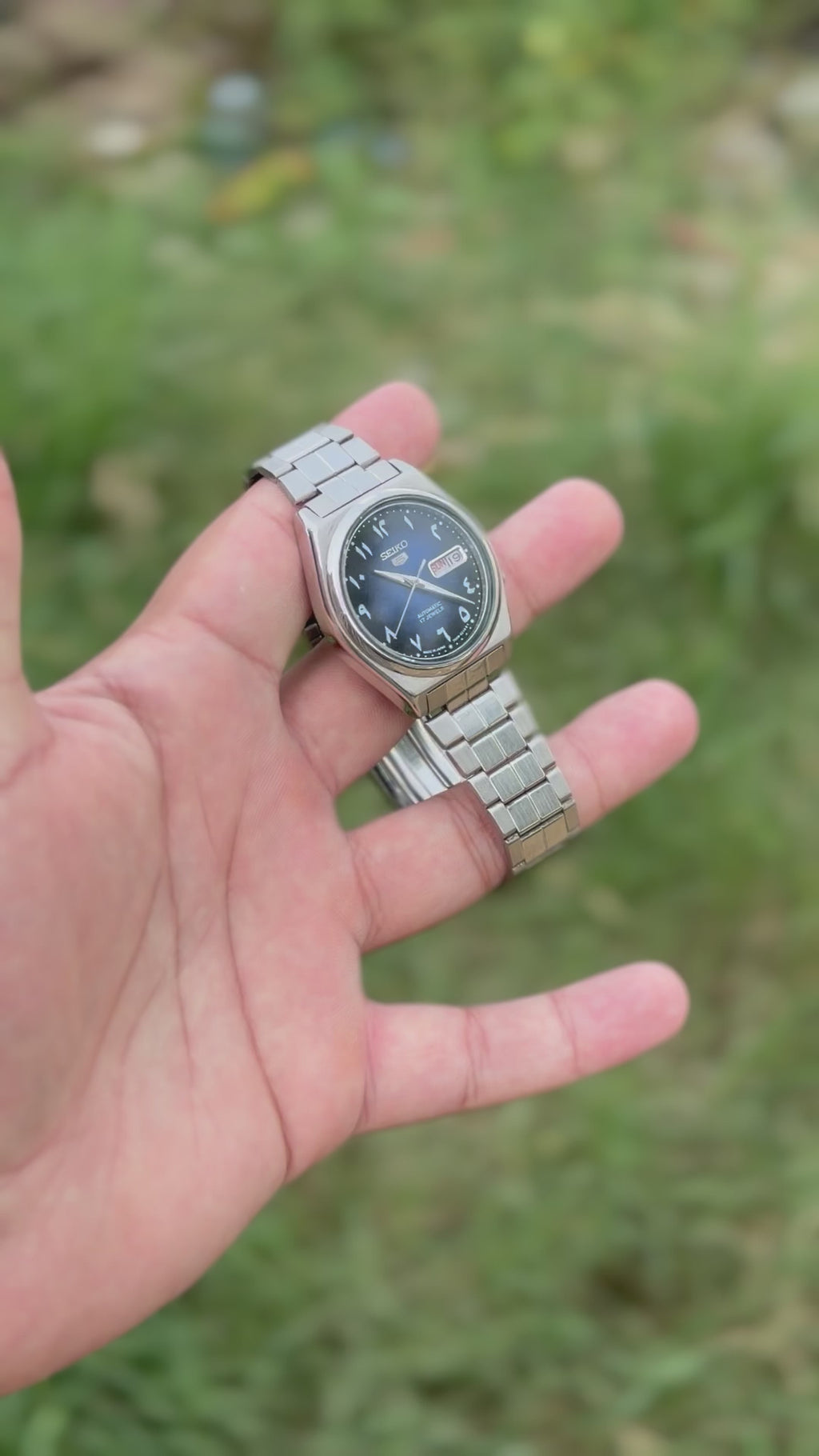 RARE VINTAGE SEIKO 5 - BLUE ARABIC DIAL