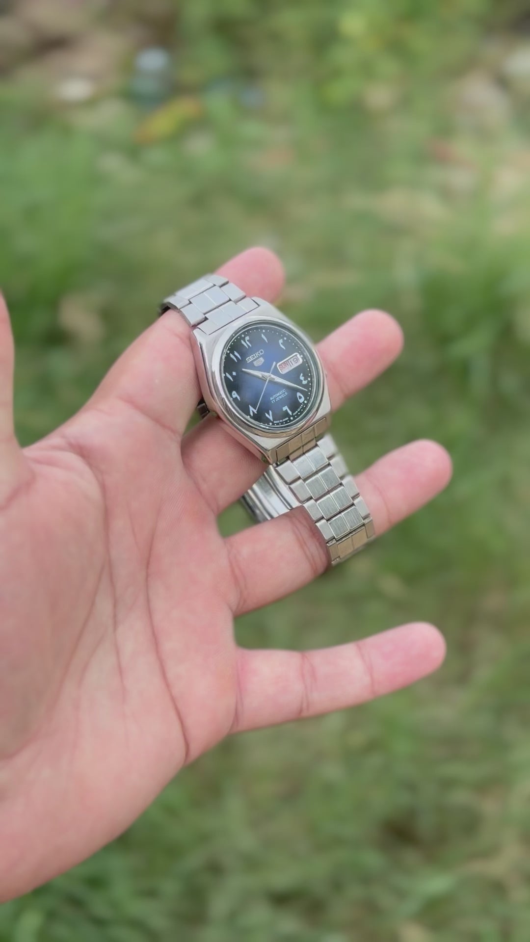 RARE VINTAGE SEIKO 5 - BLUE ARABIC DIAL